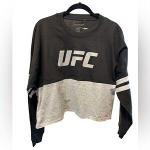 NWT Boxercraft Women’s Gray Black UFC Long Sleeve Crop Top - Size Large